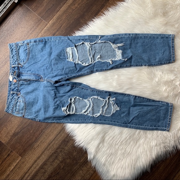 Forever 21 Mom Jeans - Picture 3 of 9